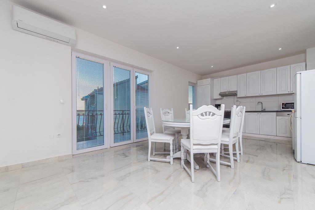 Apartment Drazena Trogir Ngoại thất bức ảnh